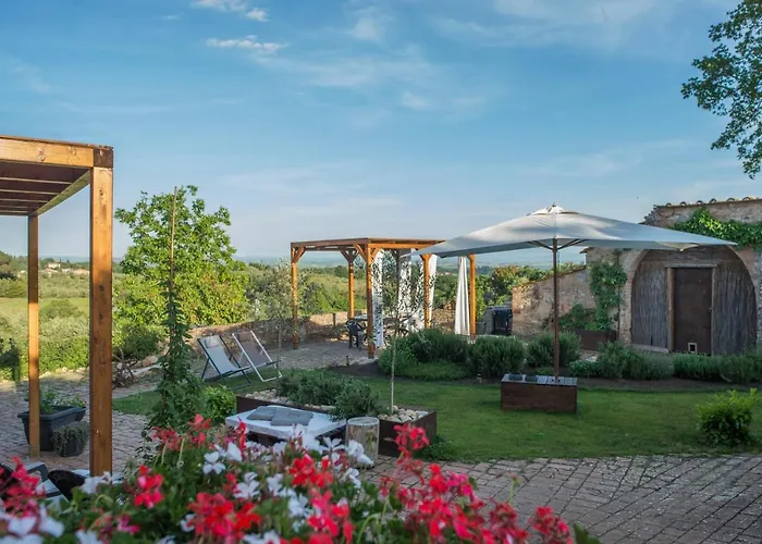 Palazzo Del Papa Country