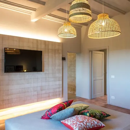 Palazzo Del Papa Country Suites-5 Mins From Siena & Chianti Views * Sienne