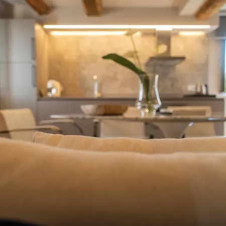 Palazzo Del Papa Country Suites-5 Mins From Siena & Chianti Views *