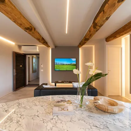 شقة Palazzo Del Papa Country *