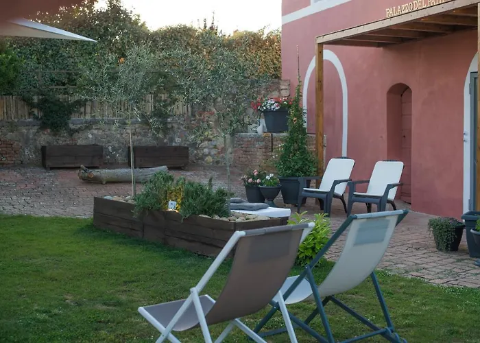 Palazzo Del Papa Country *